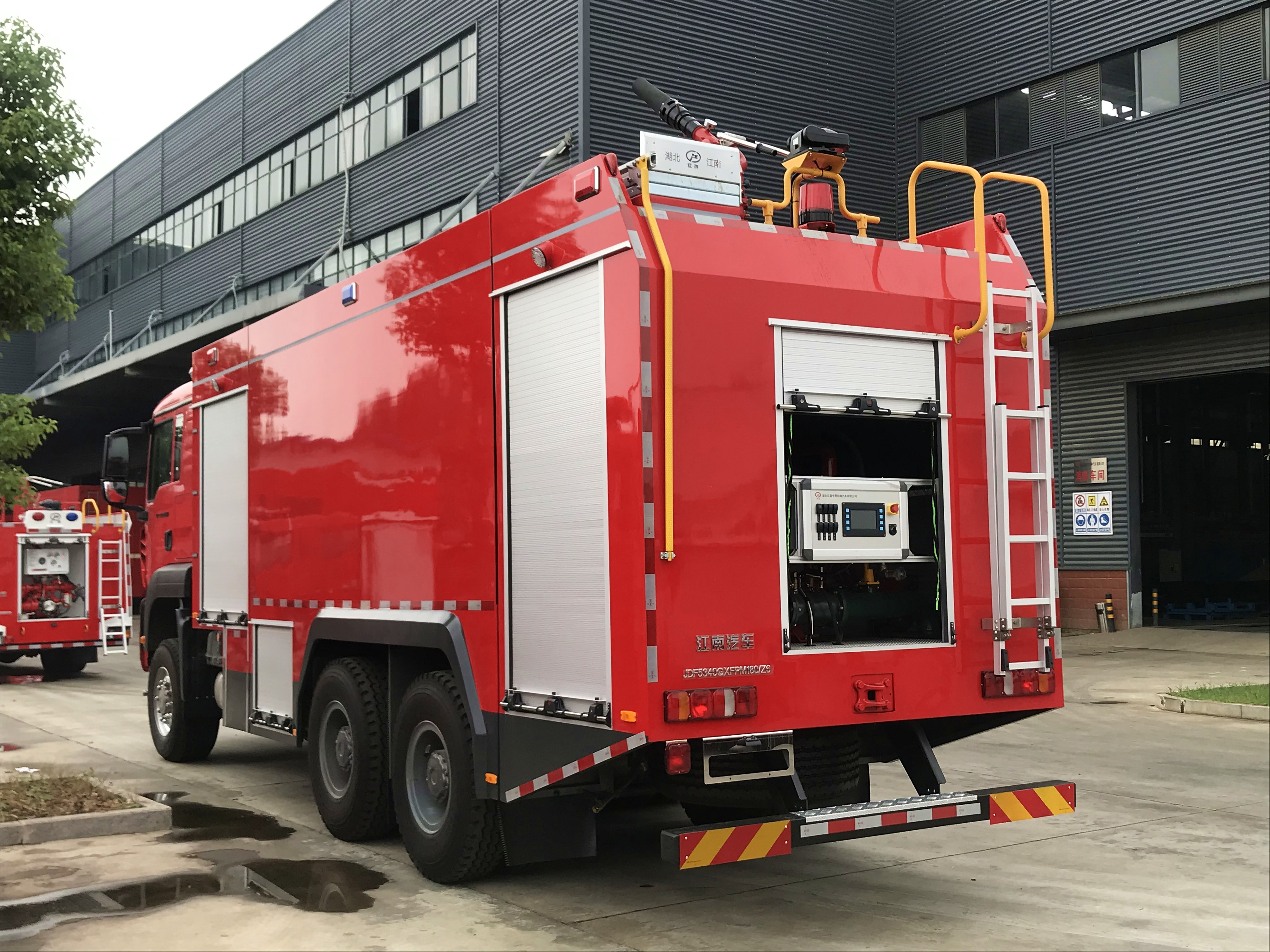 ��������16��ˮ��������